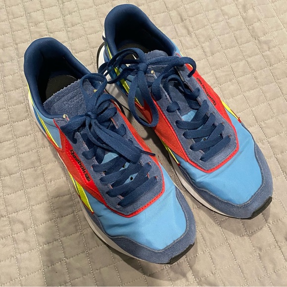 {Reebok} Classic Leather Legacy AZ Shoes - Picture 3 of 10